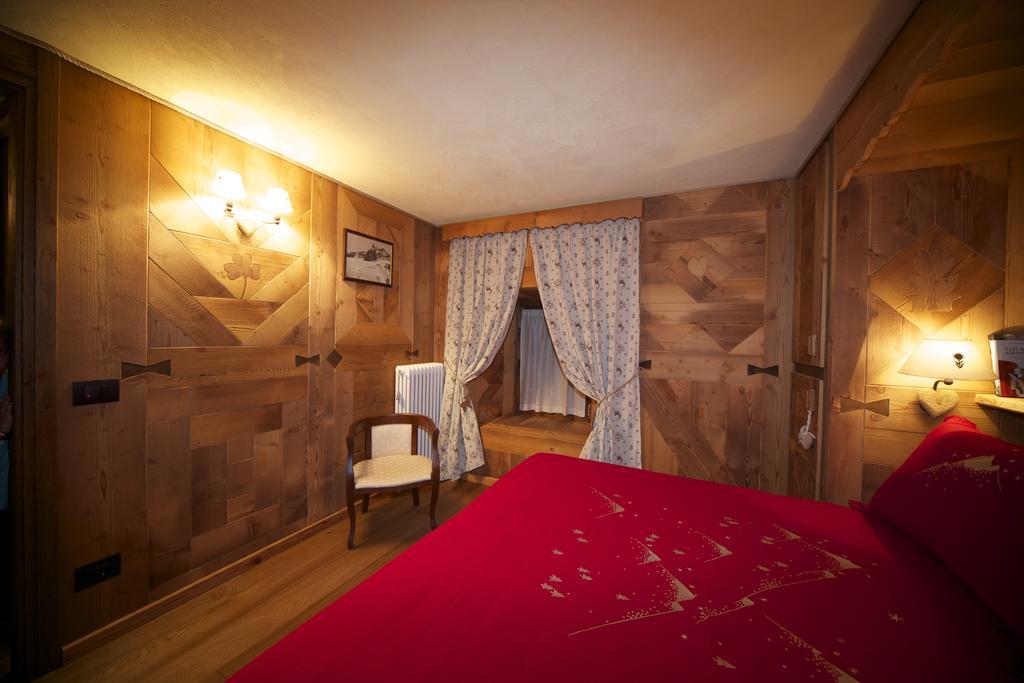 La Maison Du Seigneur La Salle Pokoj fotografie
